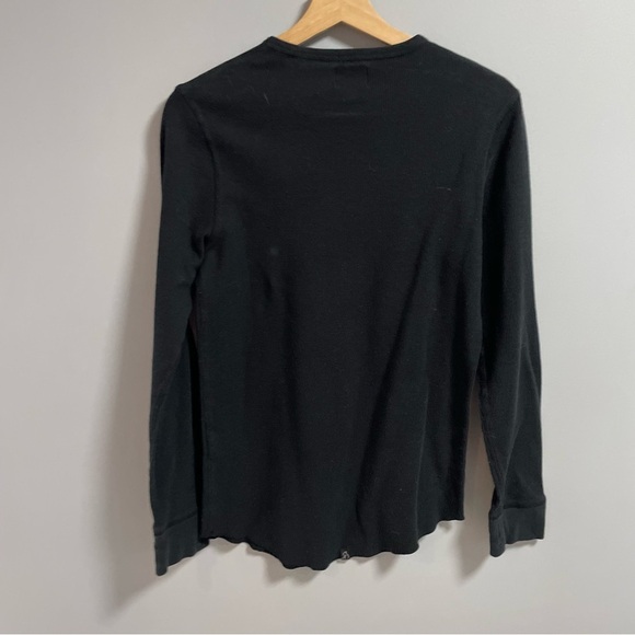 Kuwallatee Top - Picture 2 of 4